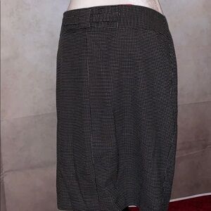 Banana Republic B/W Skirt Tiny Print w/Bow